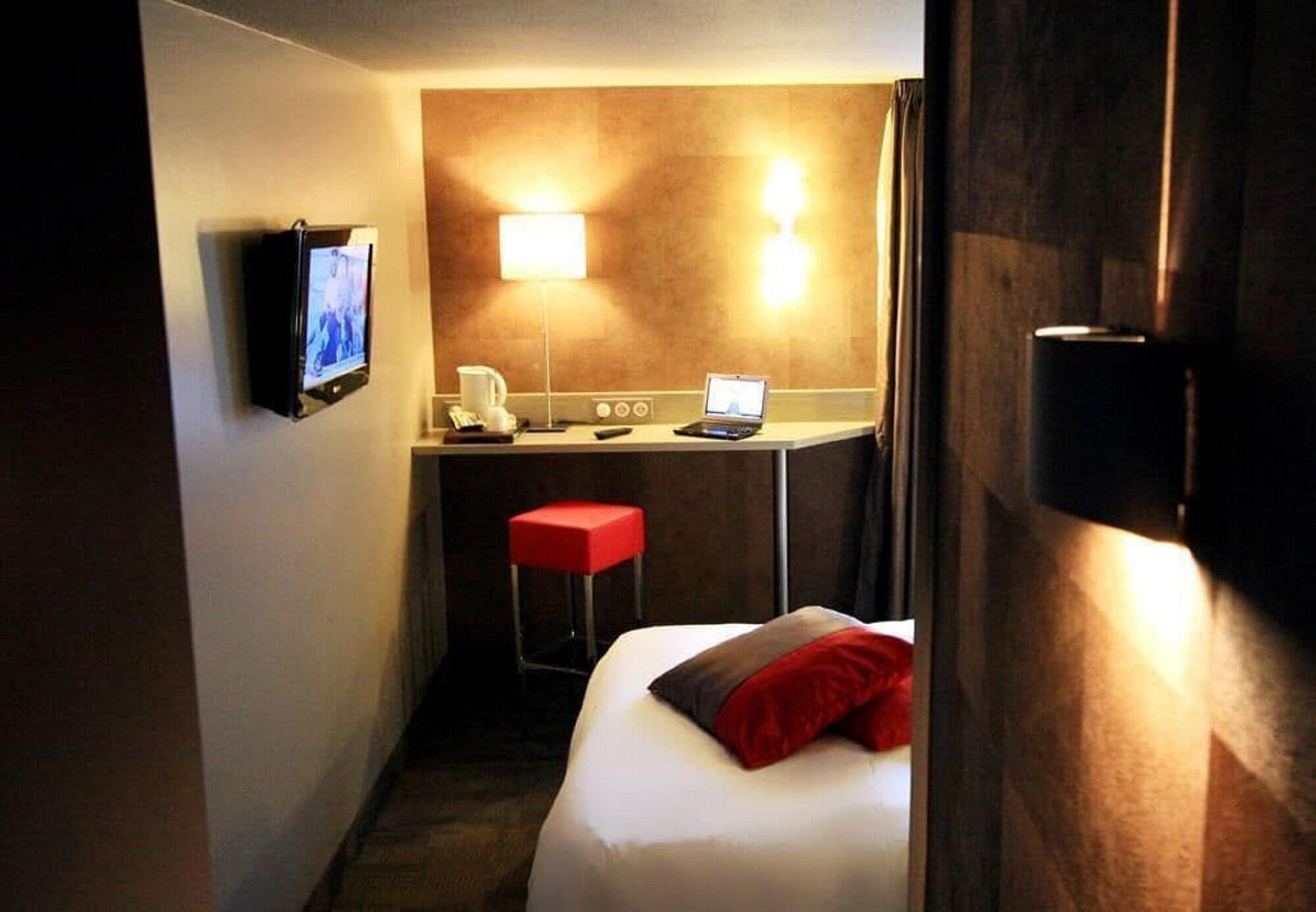 Best Western L'Atelier 117 Maubeuge Phòng bức ảnh
