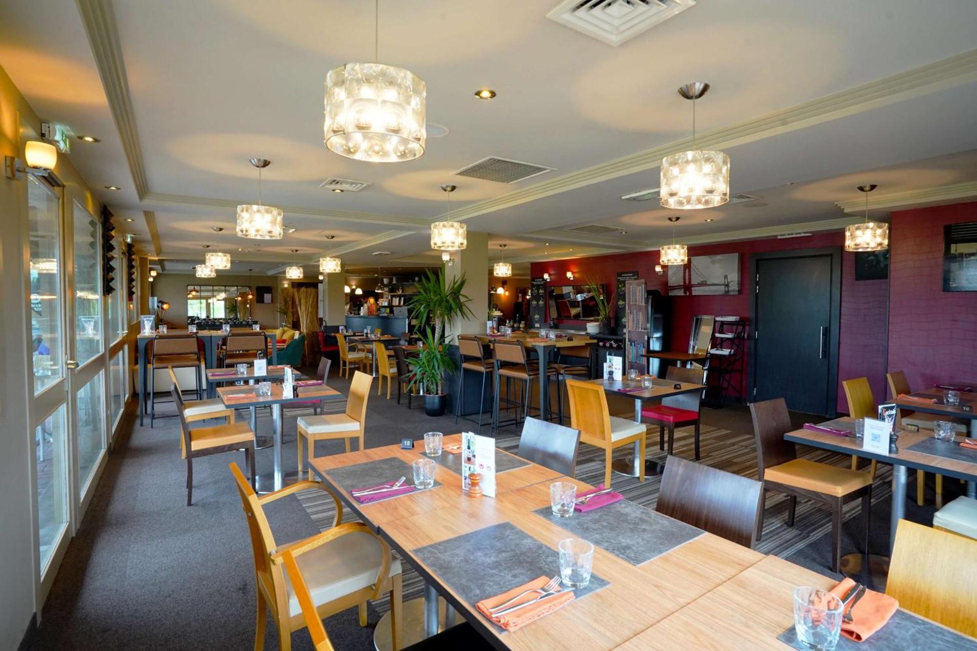 Best Western L'Atelier 117 Maubeuge Ngoại thất bức ảnh